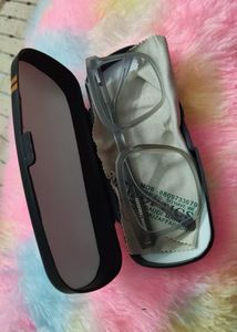 Square Frame Fashion