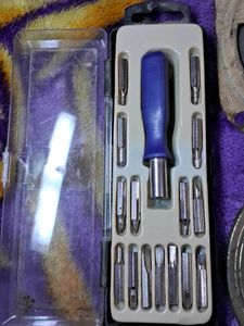 Working Speakers And Screw Driver