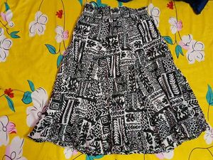 Black &amp; White Patterned Skirt