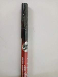 36 Hrs Eyeliner Pen (New)