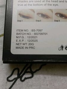 Shills Professional Eye Shadow Pallet