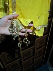 Yellow Dupatta With Latkane ☀️🌼💛