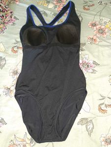 Speedo Swimsuit Women- Large