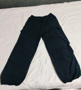 Wide Leg Cargo Pants