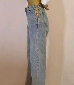 Korean Inspired Highwaisted Chained Jeans