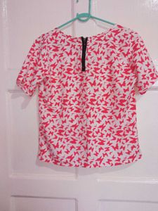 Women Tops And Tunics