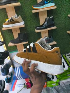 Stylish Brown Sneakers