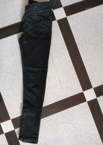 Black Jeans