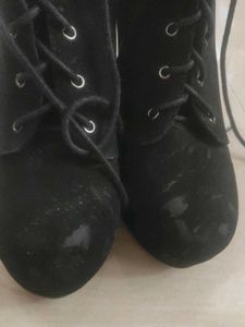 Black Heeled Boots