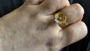 Flower Design Ring