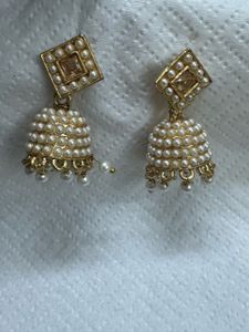 Pearl Jhumka Earrings