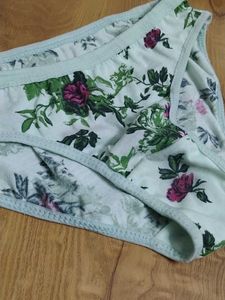 Floral Print Briefs🍃🍃🩵