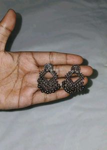 ✨Set of 17 Beautiful Jhumkas✨
