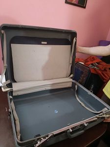 Suitcase -hardcase Strong And DurableBIG SIZE