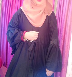 Elegant Black Abaya New Condition
