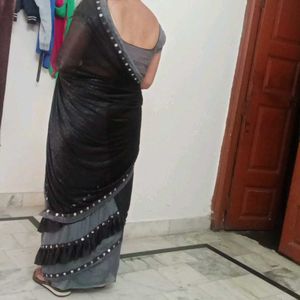 Important Febric Prill Saree