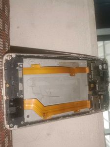 DISPLAY BROKEN PHONE