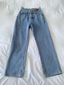 Wide Leg High Waisted Jeans