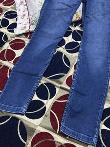 Jeans 👖 Tiny Girl