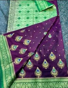 🤩 Beautiful Heavy Look Banarasi Pattu Saare