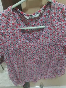 Pretty Floral Print Top