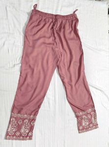 Women Mauve Pink Chikankari Embroidery Kurta Set