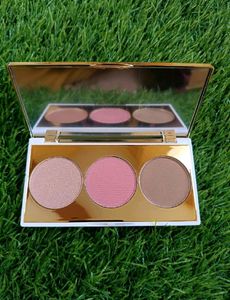 Myglamm 3 In 1 Palette