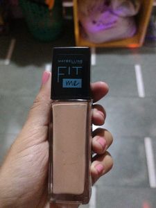 Maybelline Fit Me Foundation - Shade 115