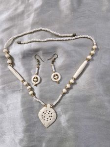 White Necklace With Earrings