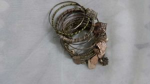 Beautiful Metallic Bangle Set Available