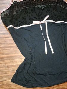 black cute top