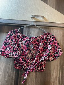 H&amp;M Floral pink colour crop top with back design