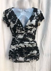 I. Floral Print V-Neck Top