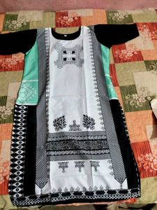 Elegant Printed Kurta