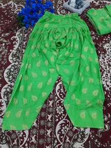 Green Colour Suit Salwar With Heavy Dupatta