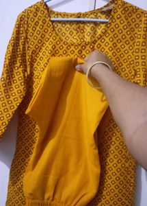 Kurti Set