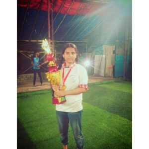 Best Item Just Weared Once In Sports Day