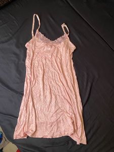 lace trim sleep dress size -m, L