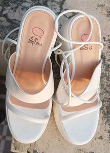 Tie- Up Chunky Heels