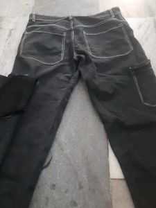 Black Jeans with White Stitching And one t-shirt o