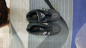 Sports Shoes