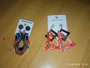 Earings