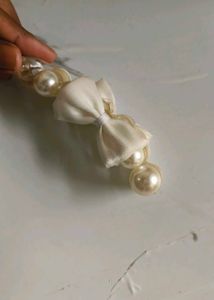 Pearl &amp; Floral Hair Accessories Set