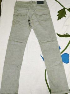 Light Green Wash Denim Jeans GOOD FOR DIWALI