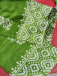Green &amp; White Block Print Fabric