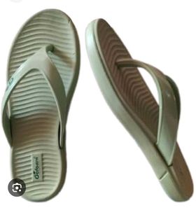 Oofos Ooriginal Sandal Size 5 Women's