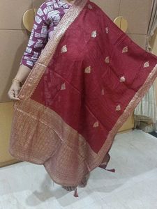 Banarasi Maroon Dupatta with Zari work