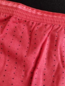 094 - XL Dotted Panties