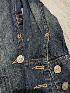 ✨Designer -style Double- Breasted denim jacket ✨