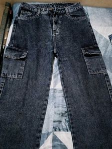 Cargo Jean